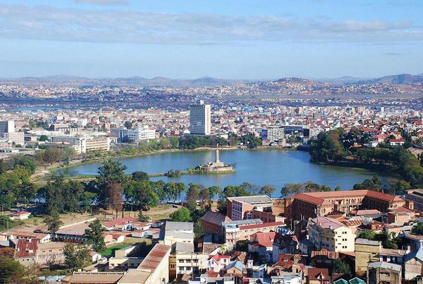 Lake Anosy Central Antananarivo Capital of Madagascar Photo by Sascha Grabow