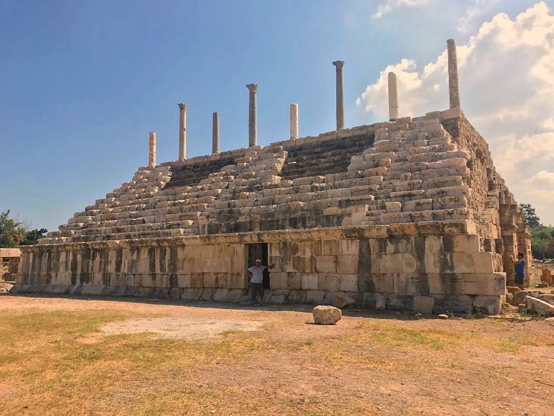 the largest roman hippodrome that s a part of i 8 31 2017 3 18 37 pm l